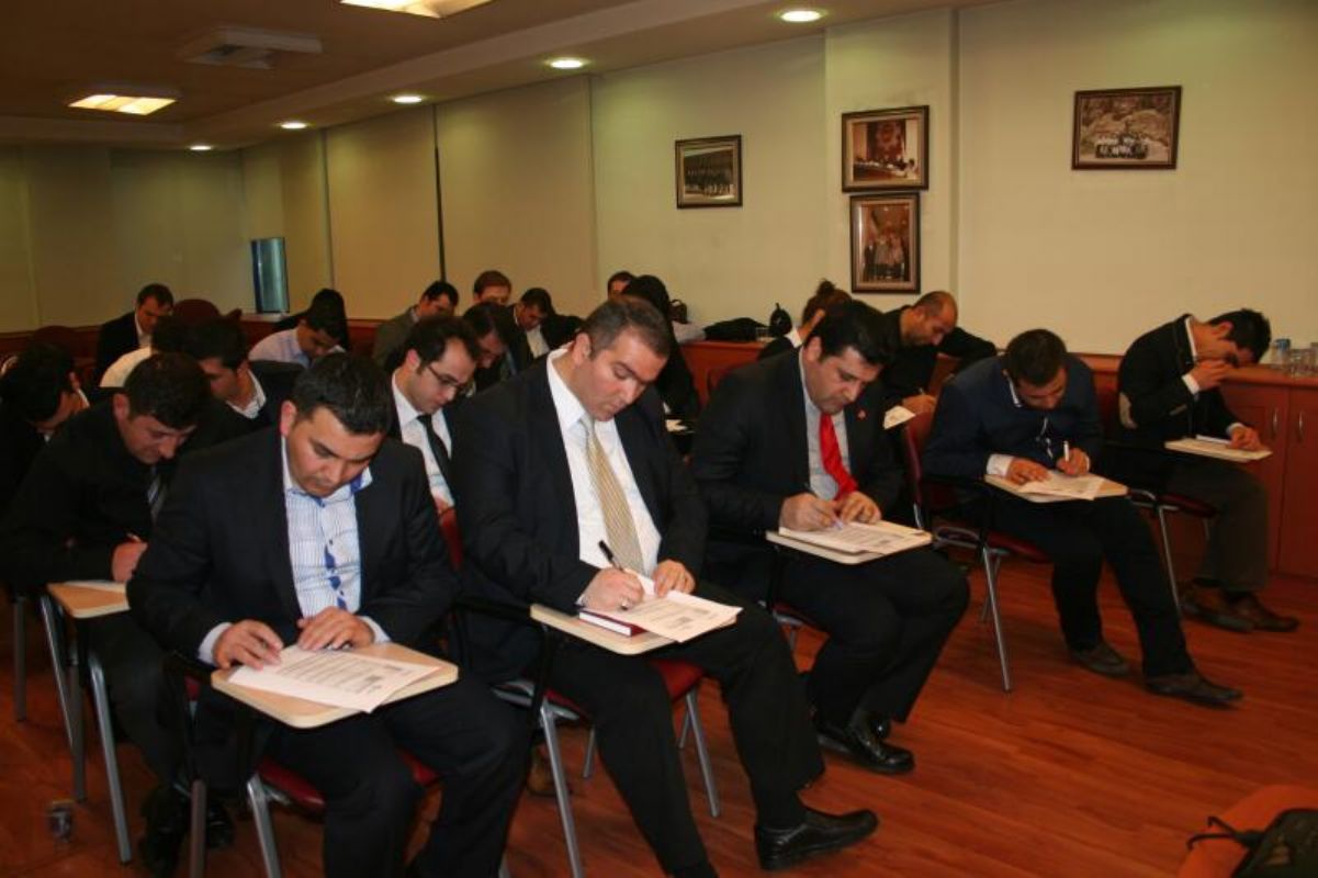 12 MART 2013 2. GRUP MAĞAZA YÖNETİMİ EĞİTIMEN: SİNAN ASILYAZICI