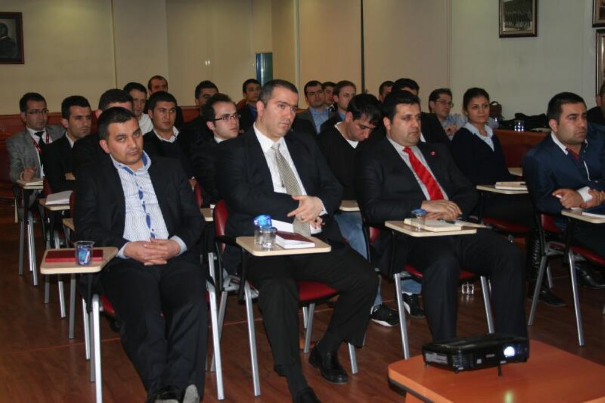 12 MART 2013 2. GRUP MAĞAZA YÖNETİMİ EĞİTIMEN: SİNAN ASILYAZICI