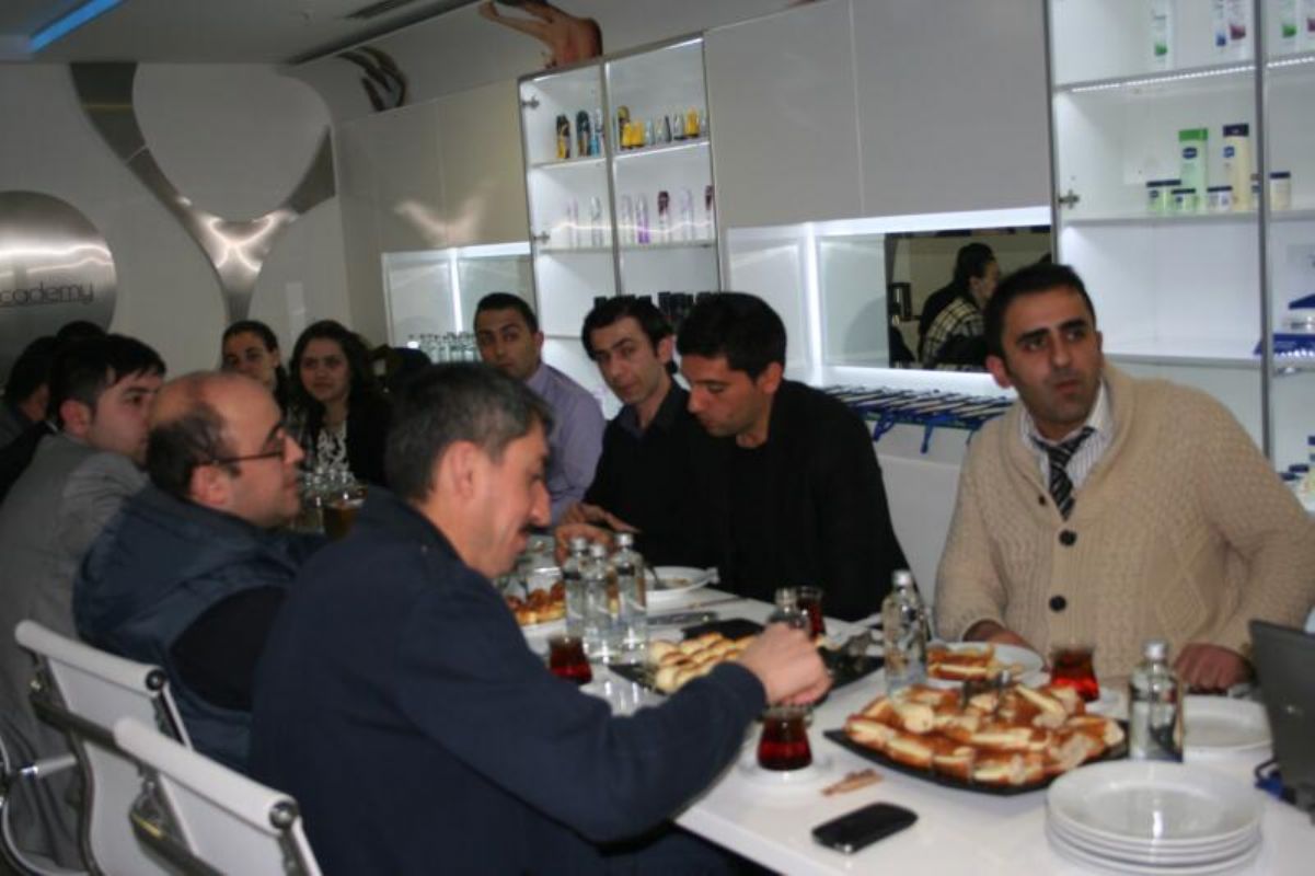 27 MART 2013 KATEGORİ UYGULAMA-ÜNİLEVER MERKEZ