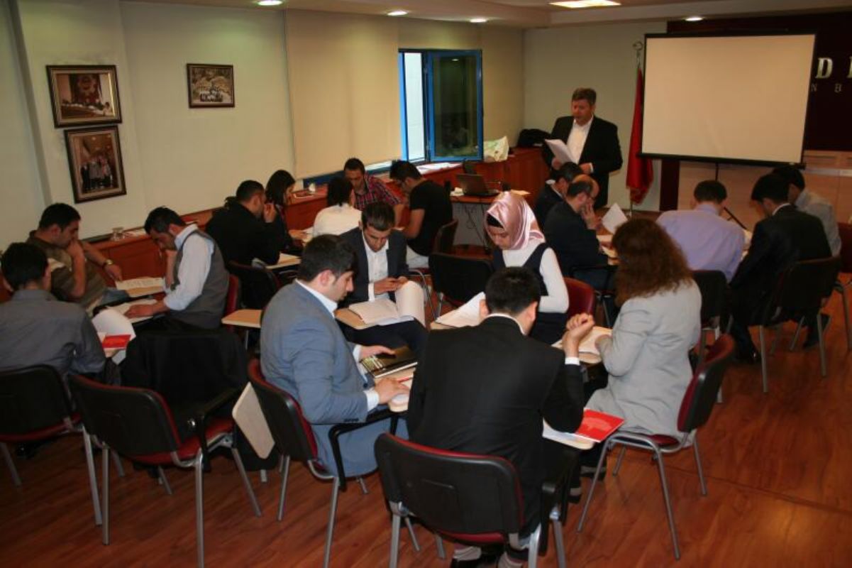 15 MAYIS 2013 1. GRUP TAKIM ÇALIŞMASI COCA COLA AYHAN OKAY