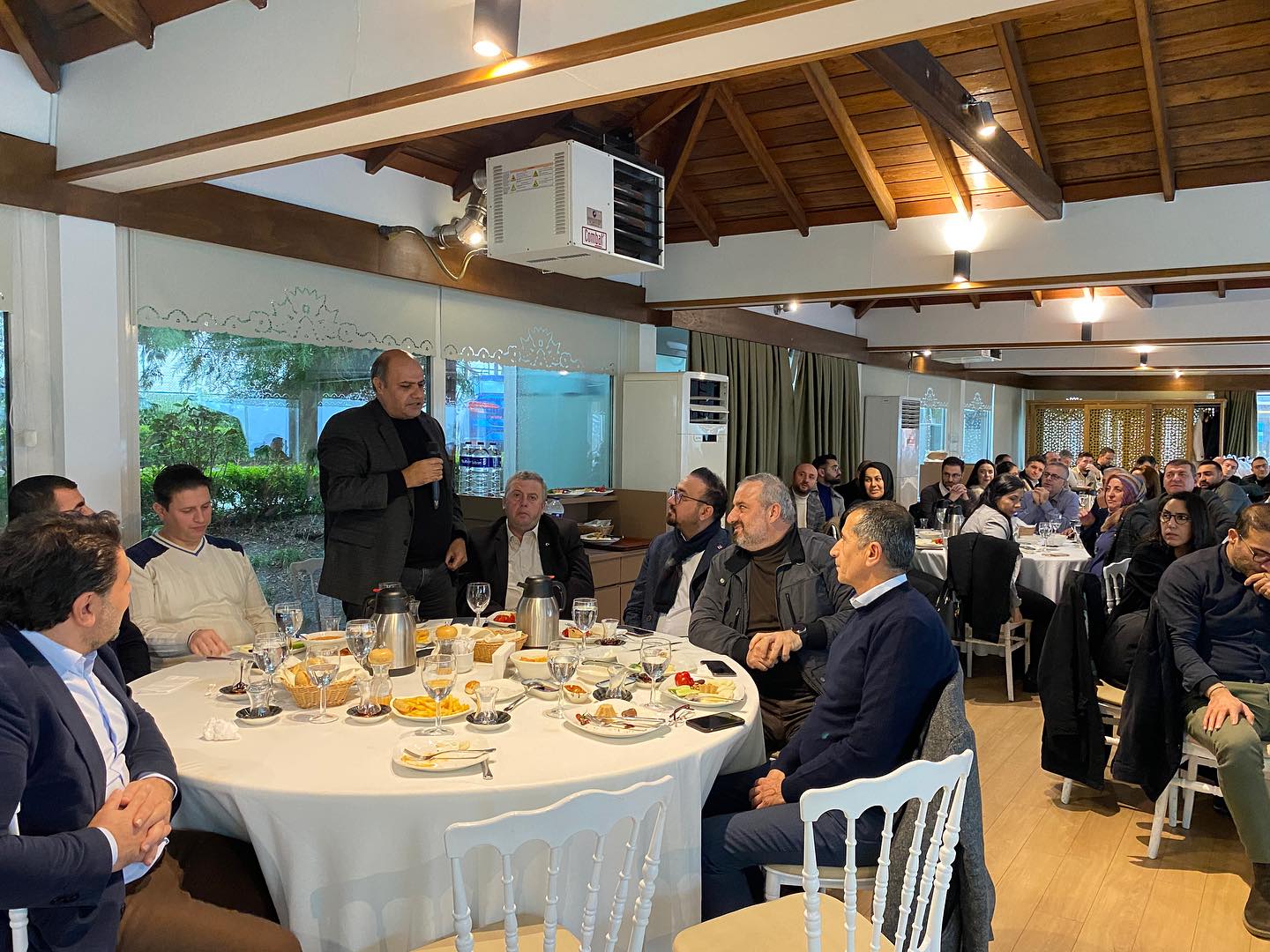 Cemile Sultan Korusu’nda Yerelist Fuarı istişare toplantımız gerçekleşti.