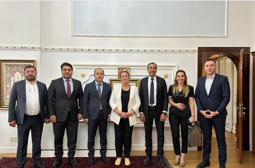 İstanbul Valimiz Sayın Davut Gül'ü Makamında Ziyarette Bulunduk