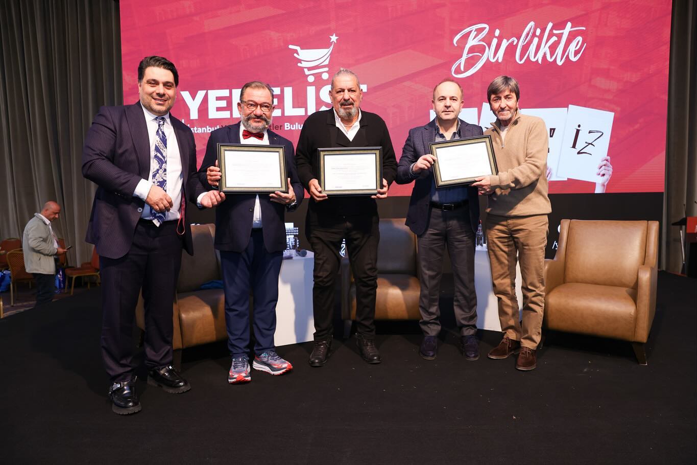 Laf Aramızda Eğlence Burada Oturumu - 8. Yerelist İstanbul Yerel Marketler Buluşması ve Fuarı