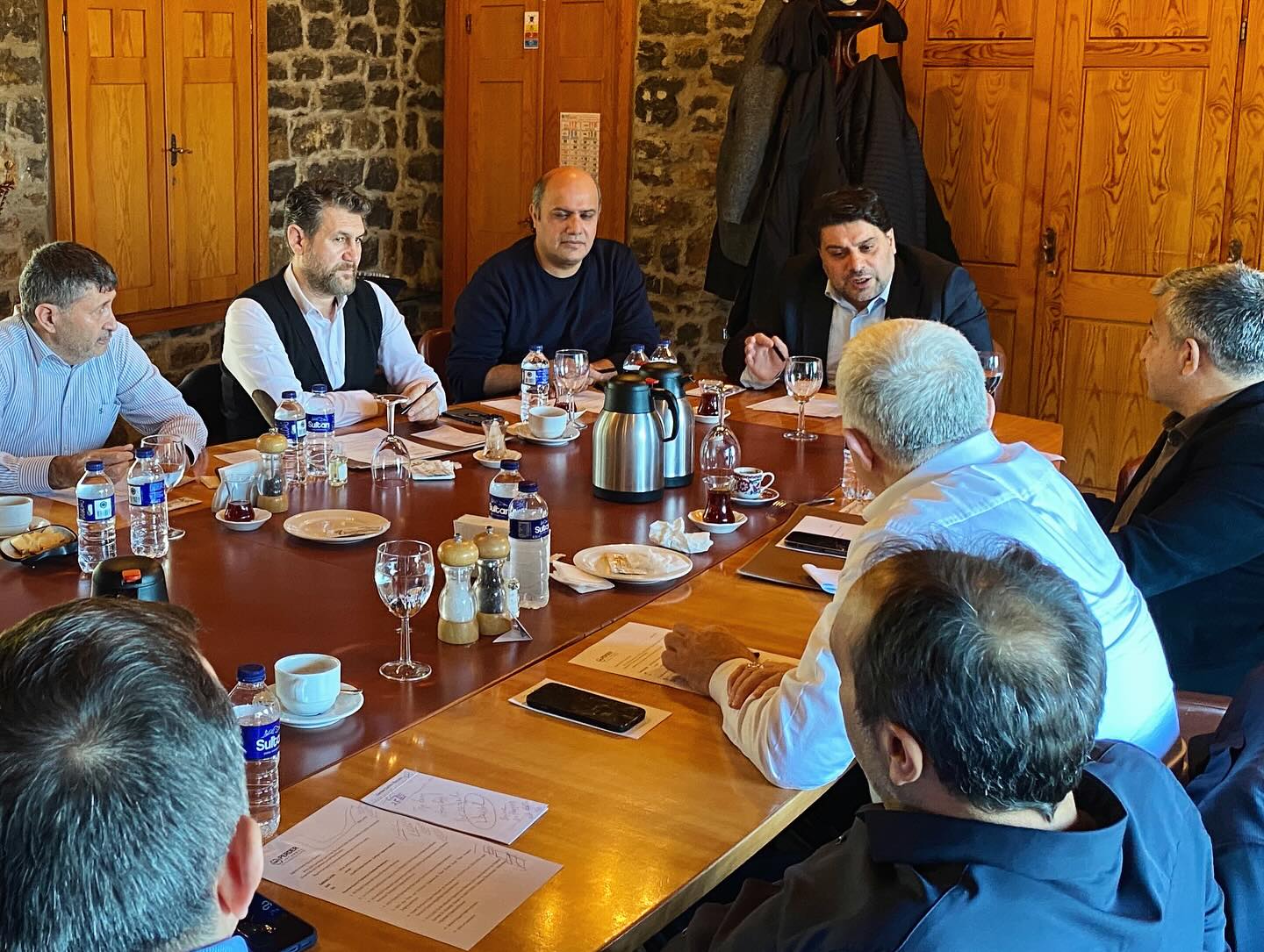 Toplantımız, perakende sektörümüz için hayırlara vesile olsun.