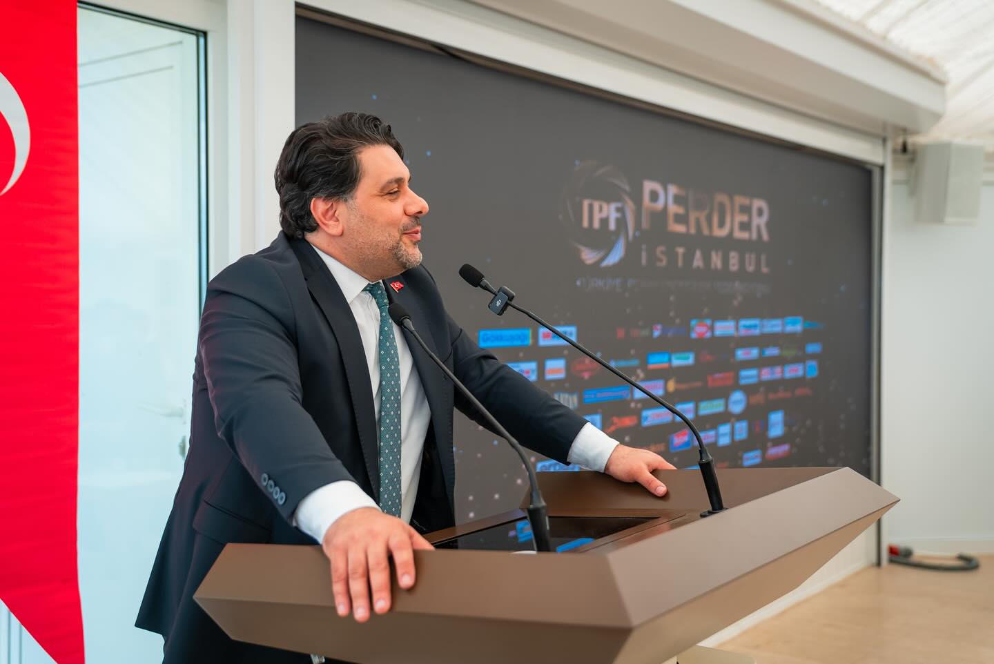 İstanbul PERDER’de Bayrak Değişimi
