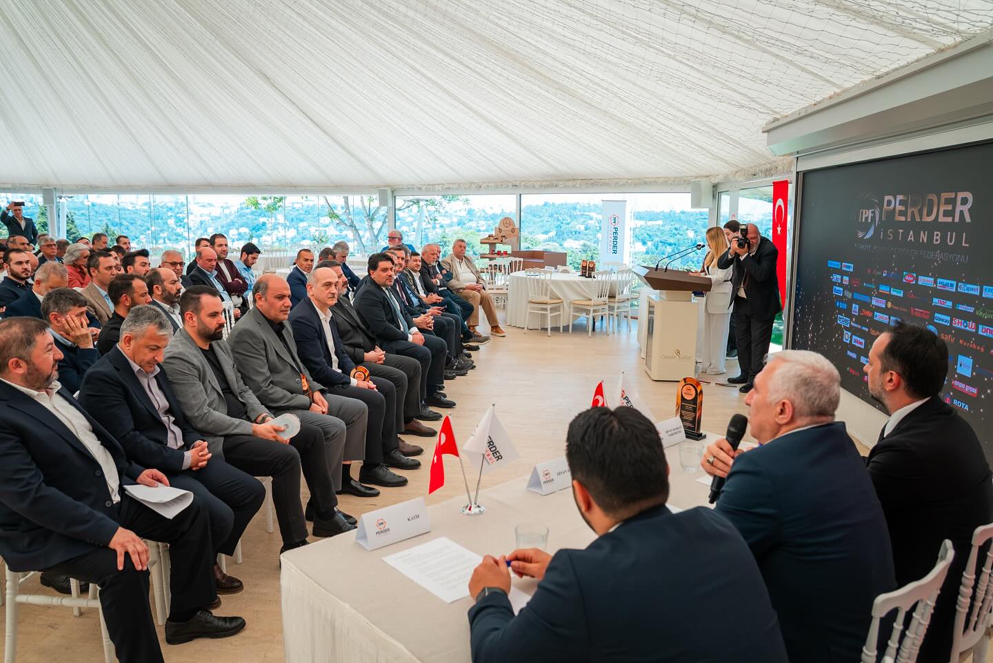 İstanbul PERDER’de Bayrak Değişimi