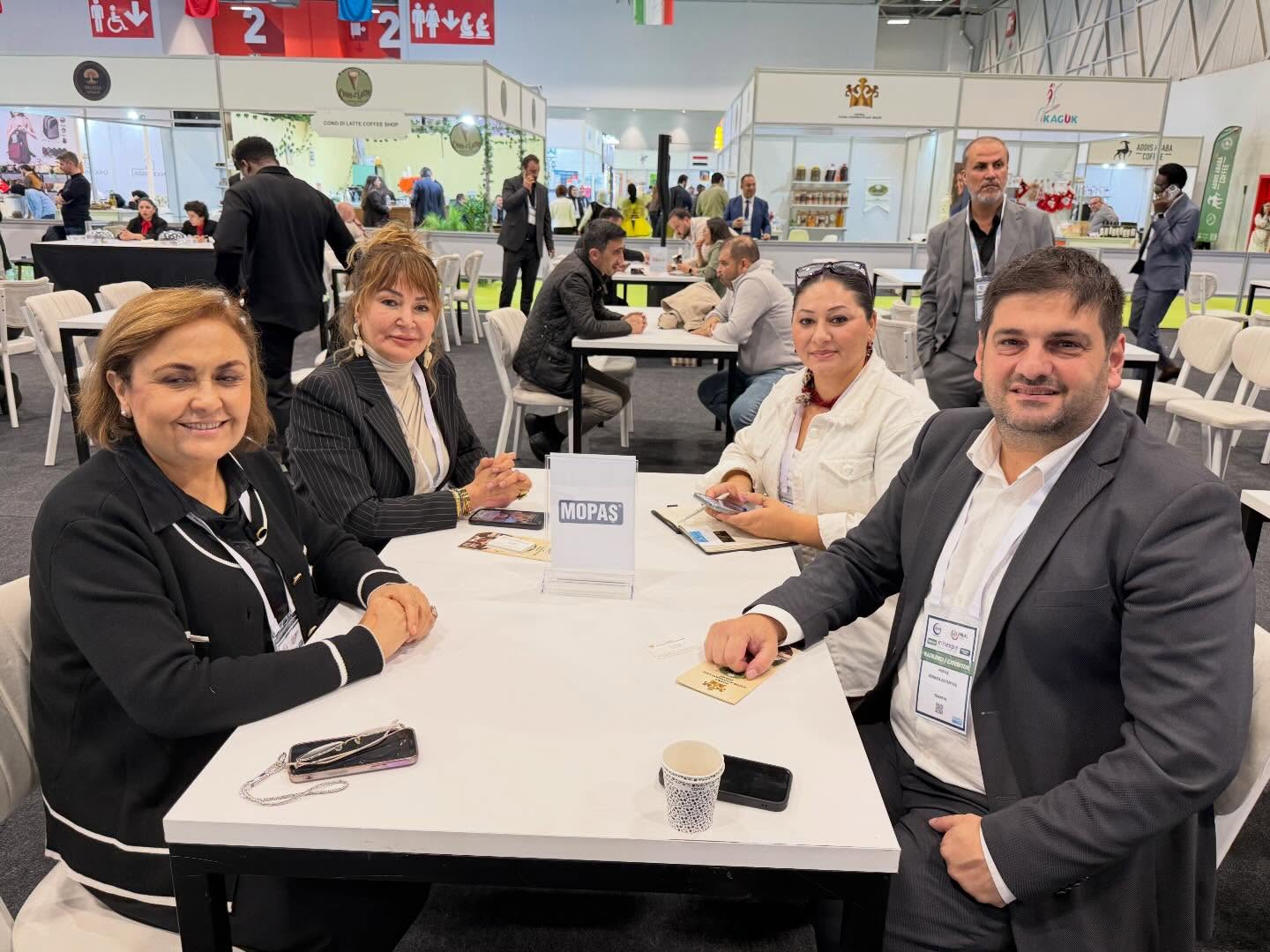 26-29 Kasım tarihlerinde İstanbul Fuar Merkezi’nde düzenlenen İstanbul Helal EXPO Fuarına İstanbul PERDER üyesi profesyonel satın alma heyetimizle katılım sağladık