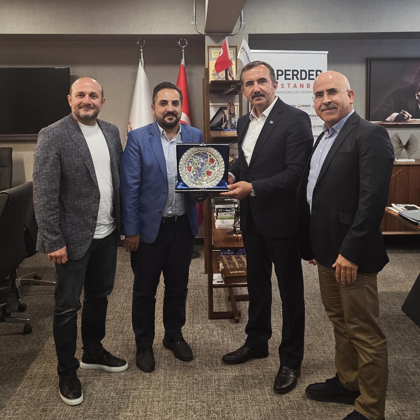 Kervan Şirketler Grubu’ndan Başkan Kartal’a Ziyaret