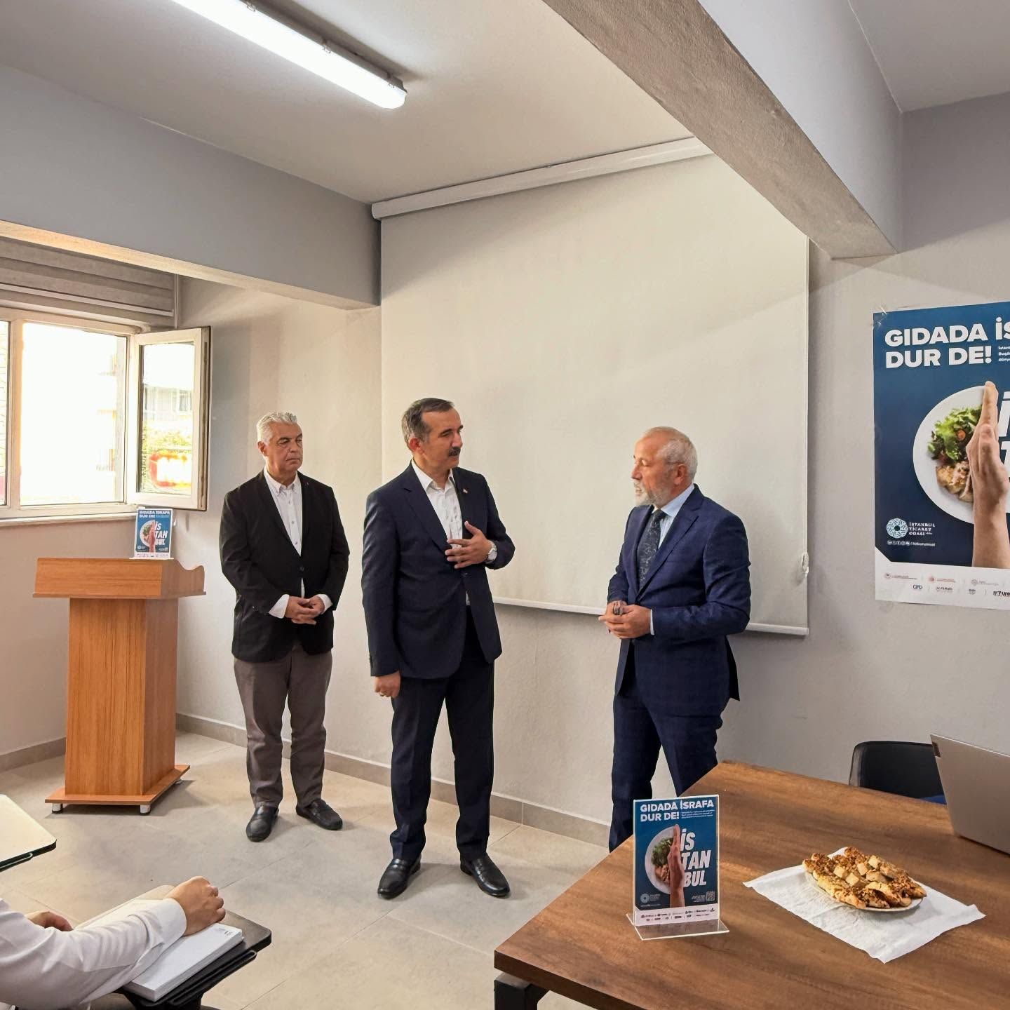 “Gıdada İsrafa Dur” Kampanyası Kapsamında Eğitim Düzenlendi