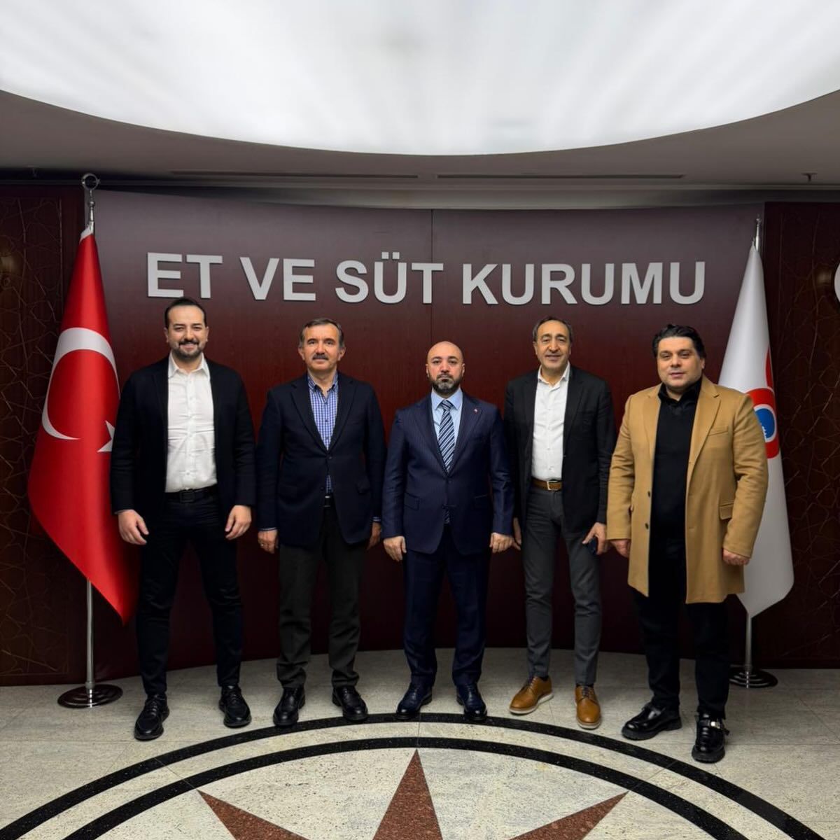 Başkanımız Rahmi Kartal ve İstanbul PERDER heyeti, Et ve Süt Kurumu Genel Müdürü Mücahid Taylan’ı Ankara’da ziyaret etti.